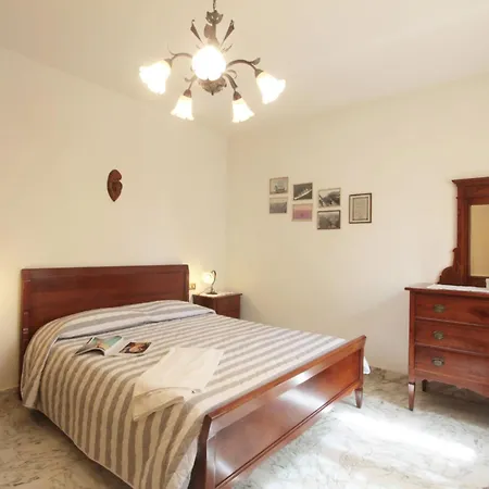 Simonetta By Interhome