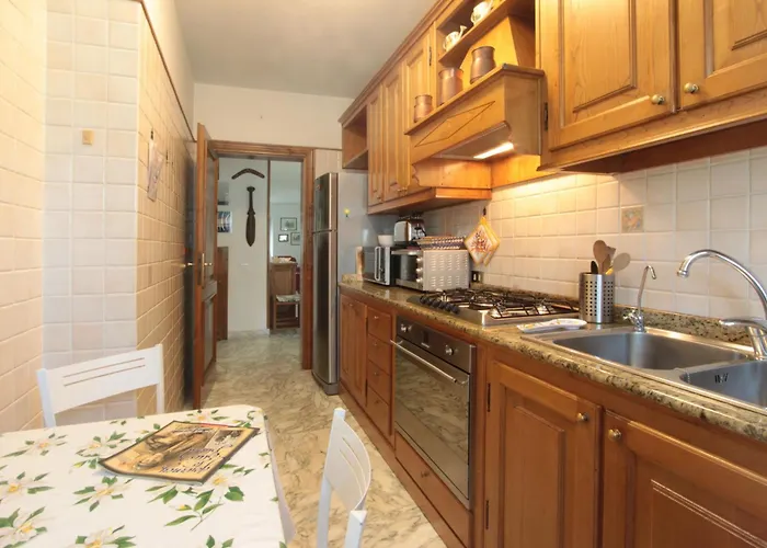 Simonetta By Interhome Forte dei Marmi